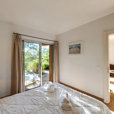 Three-room Apartment, Santana, Porto-vecchio